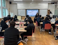 장성황룡중, 도서실 리모델링후 도서실 여는 식