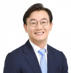 부산시 관광의 역설 감천마을, 전재수 인수위가 손 본다