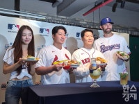 '이물질 징계' 고우석 위로한 오승환·김병현