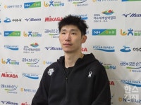 허수봉·레오 돕는 장추안 
