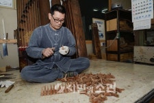 남도의 멋을 찾아서(33) 광주시무형문화재 제12호 악기장 이복수