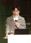 '언어의 온도', '말의 품격' 이기주작가, 북콘서트 강연