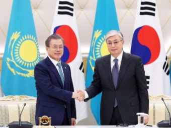 문재인 대통령 훈장취소, 카자흐스탄 외교 결례