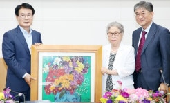 고(故) 윤재우 화백, 고향 강진군에 작품 기증...10월 강진아트홀 전시회