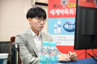 농심배 4연승 신진서, 커제 잡으면 우승