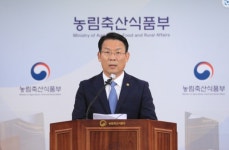 당정, 올해 남는 쌀 45만t 1조원 들여 사들인다... 역대 최대 물량