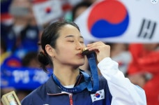 전남 나주의 딸 안세영, 28년만의 셔틀콕 여제 등극