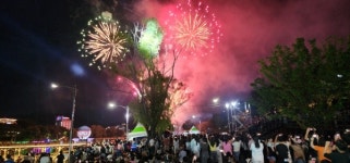 순천 동천야광 축제, 여름밤을 밝히는 따스한 빛의 물결