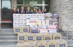 창원시축산농협, 따뜻한 겨울나기 사랑의 후원품 전달/사진첨부