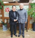 문희상 국회의장, 횡성축협 본점 한우프라자 방문…한우맛 극찬