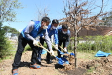 문성혁 해수부 장관, 식목일 나무심기 행사 개최