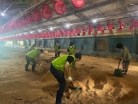 농협 축산유통부, 집중호우 피해 농가 복구 지원에 구슬땀
