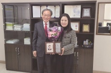 [나눔축산운동본부] 조현미 충주축협 계장, 이달의 나눔축산인 상 영예