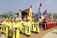 전라병영성·금곡사 벚꽃축제 강진 관광 명성 재확인