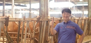 [주목] 김재환 군산 현대농장 대표, 전국한우능력평가대회 사육기간단축부문 최우수상