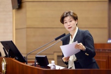 [천안시의회 시정질의] 정선희 의원, 천안흥타령관 활성화·자활센터 지원 확대 촉구