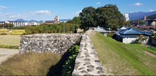 교룡산(蛟龍山)에서 요천과 축천을 바라보며 남원성(南原城)을 거닌다 [최철호 칼럼]