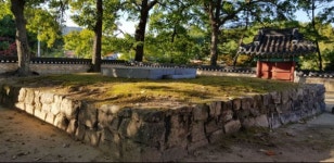 교룡산(蛟龍山)에서 요천과 축천을 바라보며 남원성(南原城)을 거닌다 [최철호 칼럼]