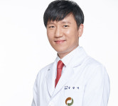 배가 빵빵해요! 잦은 체기와 복부팽만감 해소하려면 [김삼기 원장 칼럼]