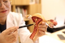 불임 및 난임치료, 원인과 체질에 따른 맞춤 치료 진행되어야 [홍순박 원장 칼럼]