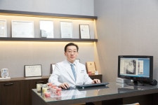 부정교합 개선할 수 있는 여러 가지 치아교정 방법은? [송규철 원장 칼럼]