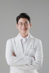 경미한 교통사고라고 방심했다간 후유증 만성화될 수 있어 [이광은 원장 칼럼]