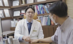 주기적인 관절 통증, 재발성 류마티즘 양한방 통합치료로 충분히 관리할 수 있어 [원제범 원장 칼럼]
