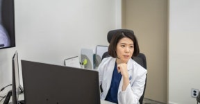 통증 질환 치료, 정형외과 도수치료 등이 도움될 수 있어 [노현영 원장 칼럼]