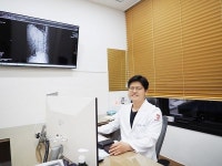 흔한 허리 통증인줄 알았는데 척추관협착증? 정밀 진단 필요 [이종희 원장 칼럼]