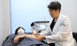 과도한 스포츠 활동이 만드는 상과염, 비수술 치료 필요 [김제중 원장 칼럼]