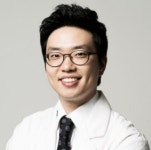 상대적으로 손상되기 쉬운 어깨 관절, 질환으로 번질 수 있어 [정환민 원장 칼럼]