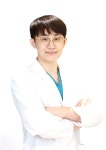 허리디스크, 척추 수술 후 재활 소홀 하지 말아야 [유현수 원장 칼럼]