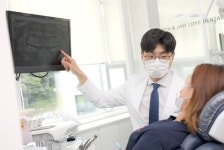 자연치아 지키기, 보존적 치료가 우선돼야 [유희영 원장 칼럼]