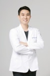팔꿈치에 반복적으로 가해지는 힘, 테니스엘보 가능성 높여 [김종훈 원장 칼럼]