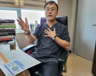 난치성 틱장애, 경험 풍부한 전문의 치료로 근본치료 가능 [김성철 박사 칼럼]