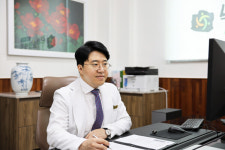 혈액투석 가능한 요양병원 선택 시 중요 요소 [문용진 원장 칼럼]