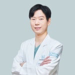 목디스크, 초기 단계부터 체계적인 관리 필요한 이유 [윤홍렬 원장 칼럼]