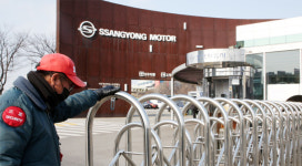 Hyundai Motor shuts plants over parts crunch