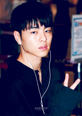 [GET포토] 아이콘(iKON) 구준회, '카리스마 뿜어내는 상남자의 브이'