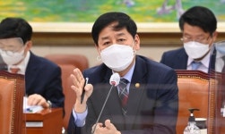 국무조정실장 LH 직원, 주말농장 목적이면 농지를 살 수 있어