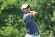 (종합)존 람, 코로나19 양성판정으로 다잡은 우승컵 놓쳐...PGA 메모리얼 토너먼트 3R