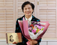 (주)이삭 언양점 | 김하경 (주)이삭 대표, 대한사회복지회 7호 아너패밀리 가입...1억 후원 약정