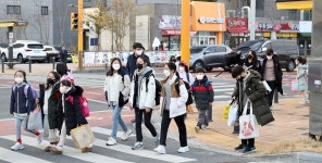 전남 학교 정상 등교, 코로나 확산 속 새학기 방역 집중