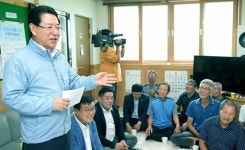 전남도, 폭염 속 어르신 건강 챙기기…경로당 냉방비 지원 등 온힘