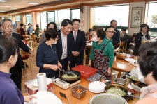 부산 남구, 늘빛교회-남구장애인복지관과 바자회 개최
