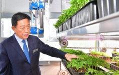 장성군 청년이 개발한 챔버형 스마트팜…해외 시장 진출
