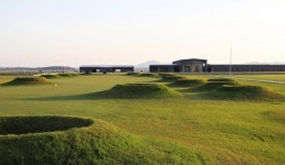 솔라시도 영암 코스모스링스, 휴가철 이색 골프장 각광