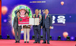 서상욱 태산농원 대표, 전체 대상 수상... 경북 과수 6명 수상 영예