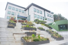 금정도서관 들락날락 개관, 15분 도시 핵심 시설 확충