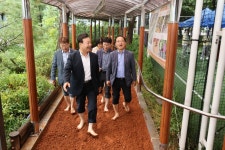 의왕시,오전로가족공원 황톳길개장